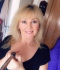 Rencontre Femme : Olga, 61 ans à Russie  Санкт- Петербург